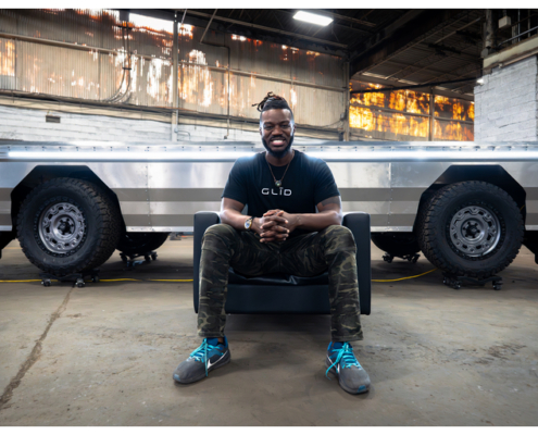 Glīd Showcases Rāden, the First Unmanned Road-to-Rail Vehicle, at SEMA FutureTech Studio