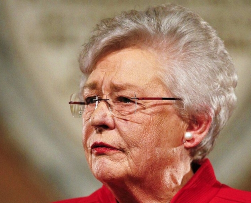 Gov. Kay Ivey marks Nov. 29 as Small Business Saturday for Alabama